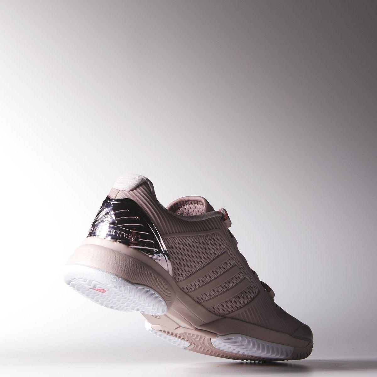 adidas light pink tennis shoes
