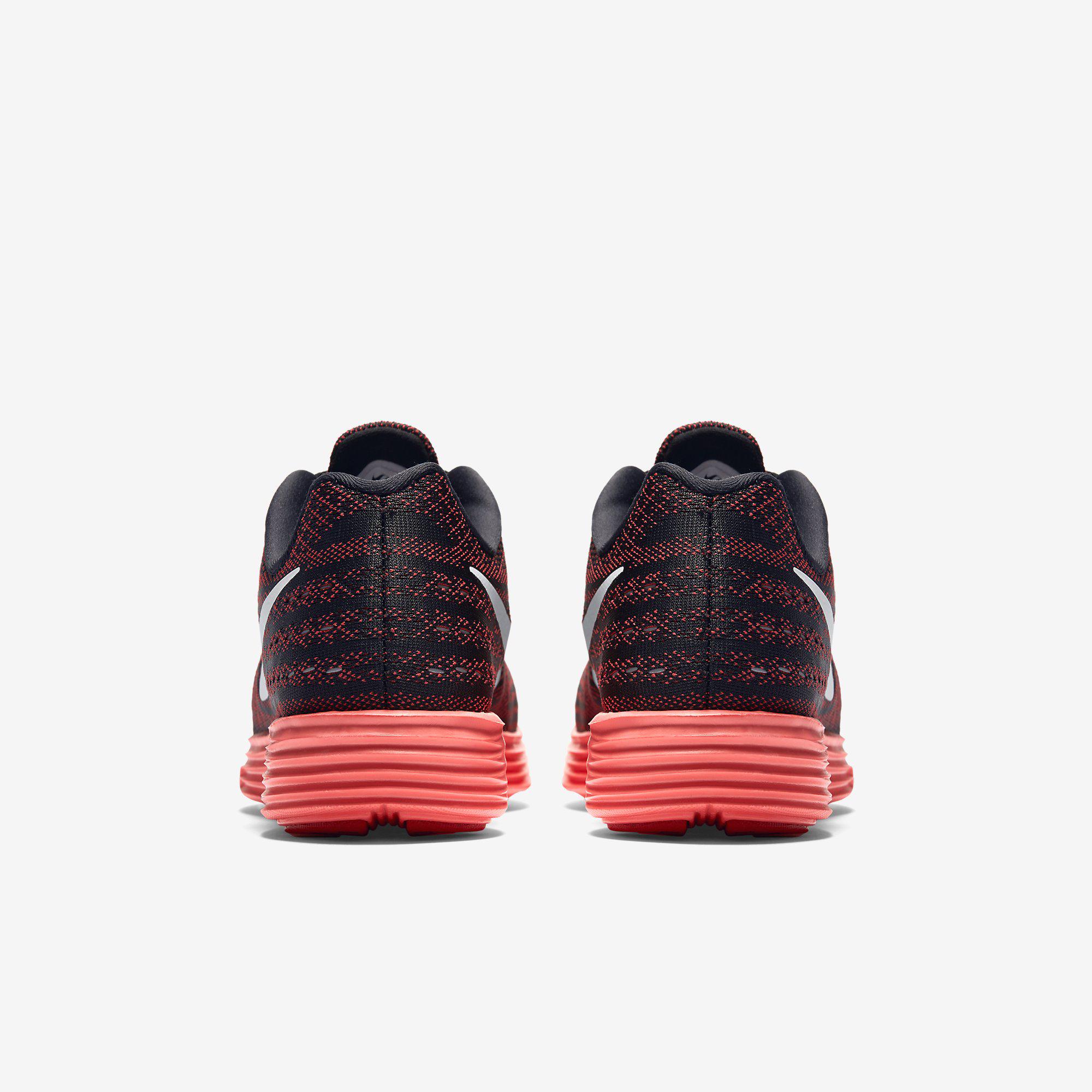 nike lunartempo 2 price