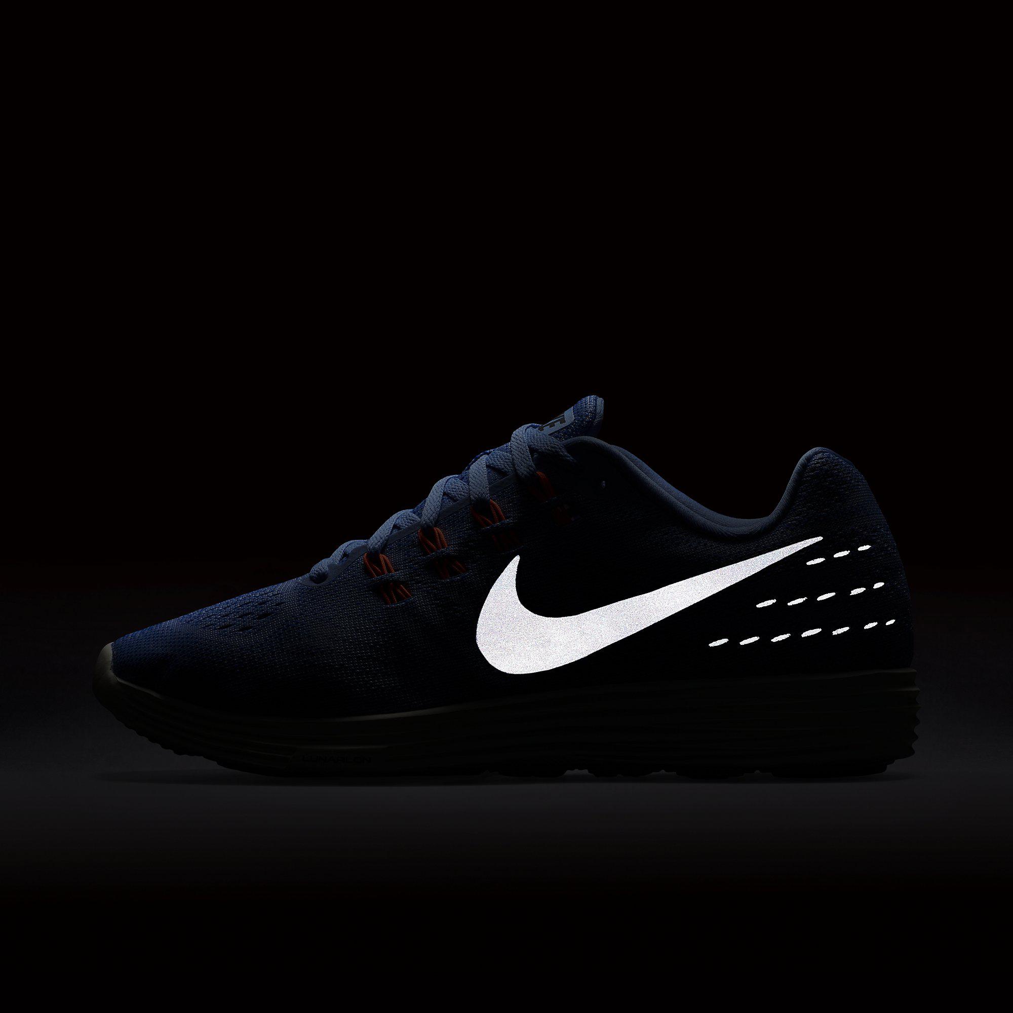 nike lunartempo 2