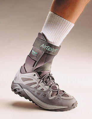 air cast countenance