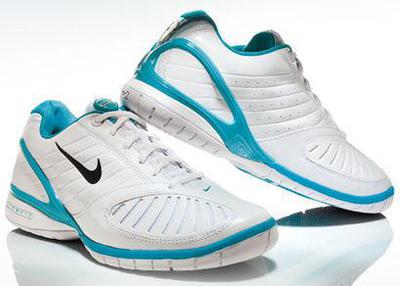 Nike Womens Mystify White/Blue (rrp�79.99)