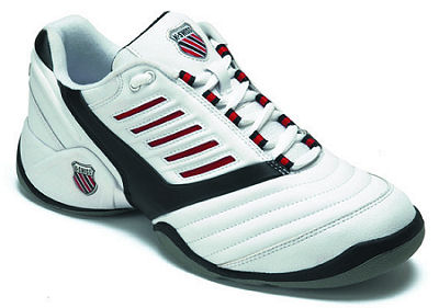 K-Swiss Surpass Carpet Tennis Shoe