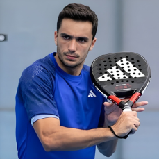 Ale Galan endorses the Adidas Metalbone 3.4 Padel Racket