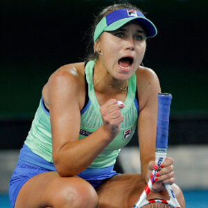Sofia Kenin endorses the Babolat Pure Drive Tennis Racket (2021)