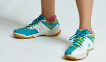 Badminton Indoor Shoes - Tennisnuts.com