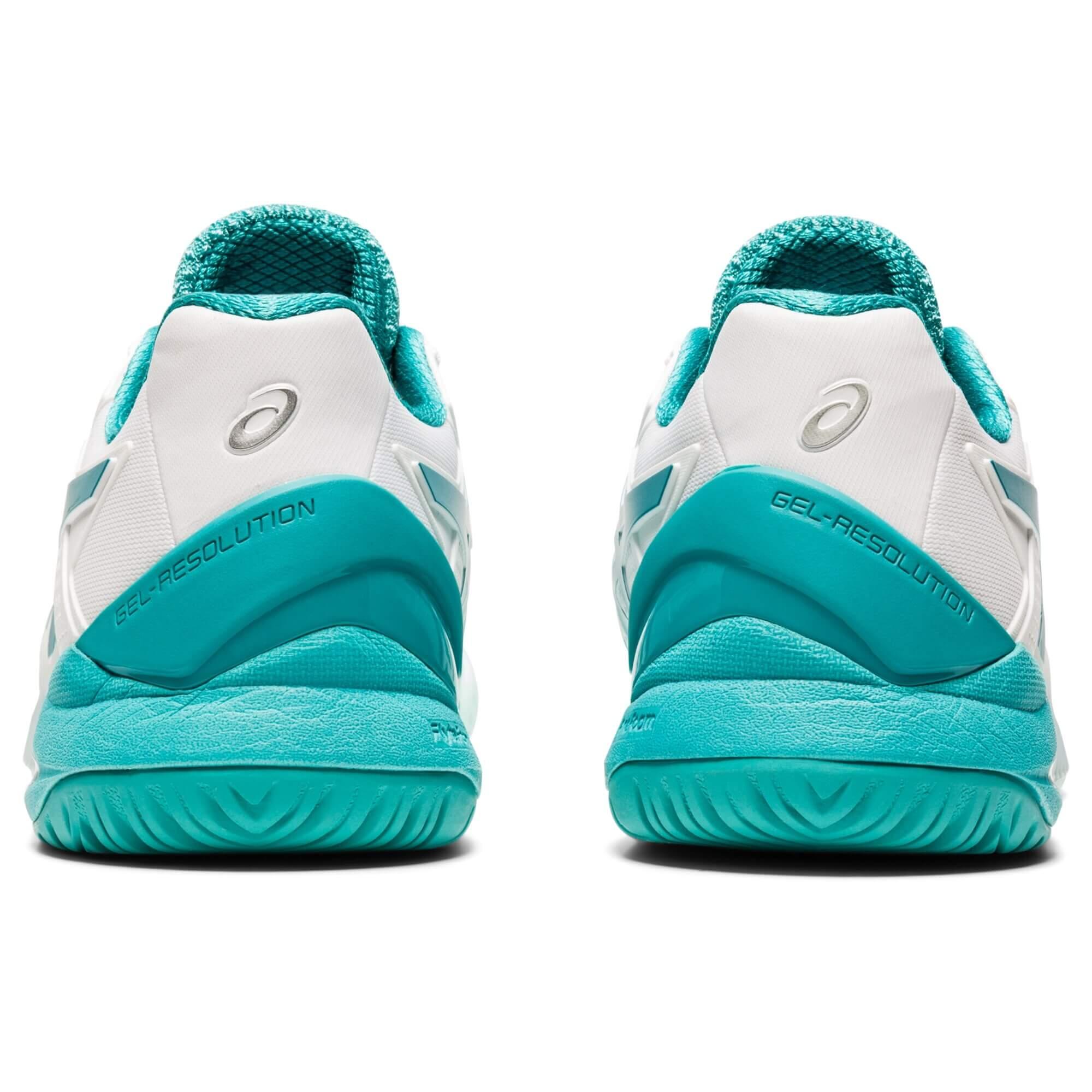 gel resolution 8 tennis shoes