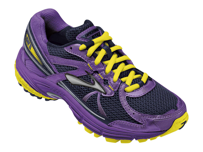 brooks youth running shoes