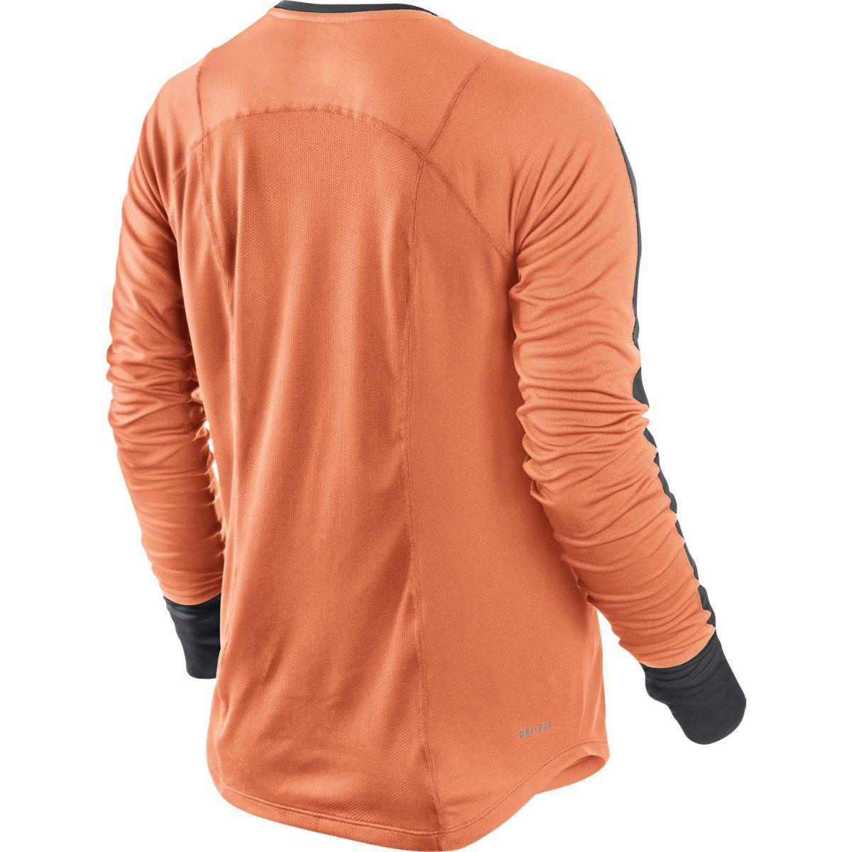 orange running clothes