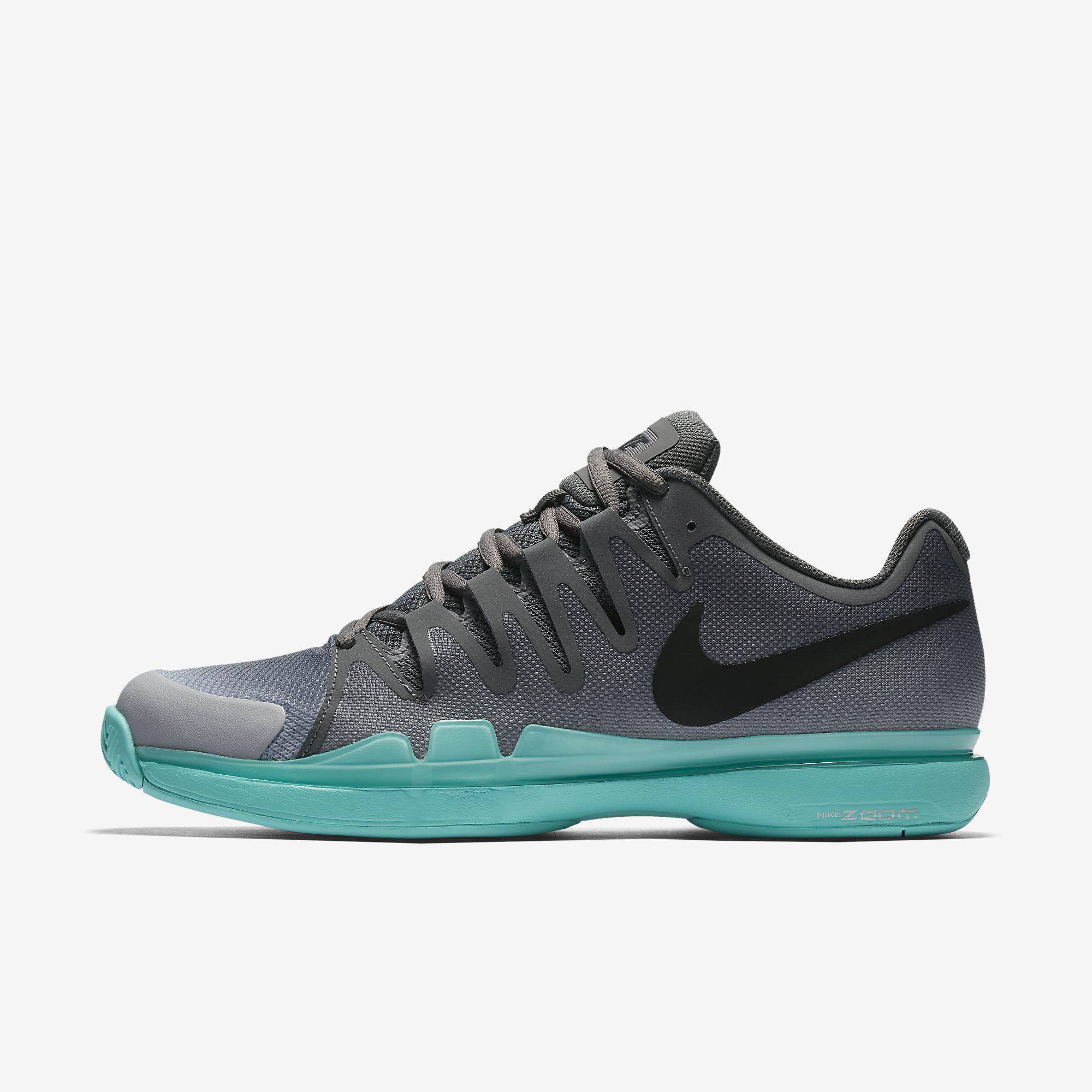 mens nike tennis shoes amazon