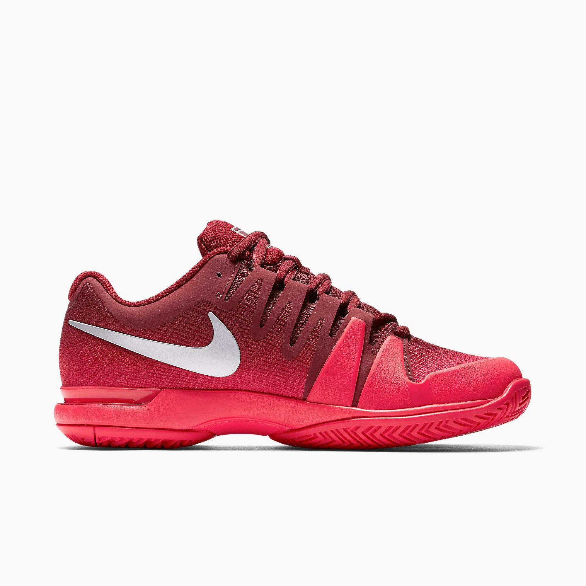 red nike shoes ladies