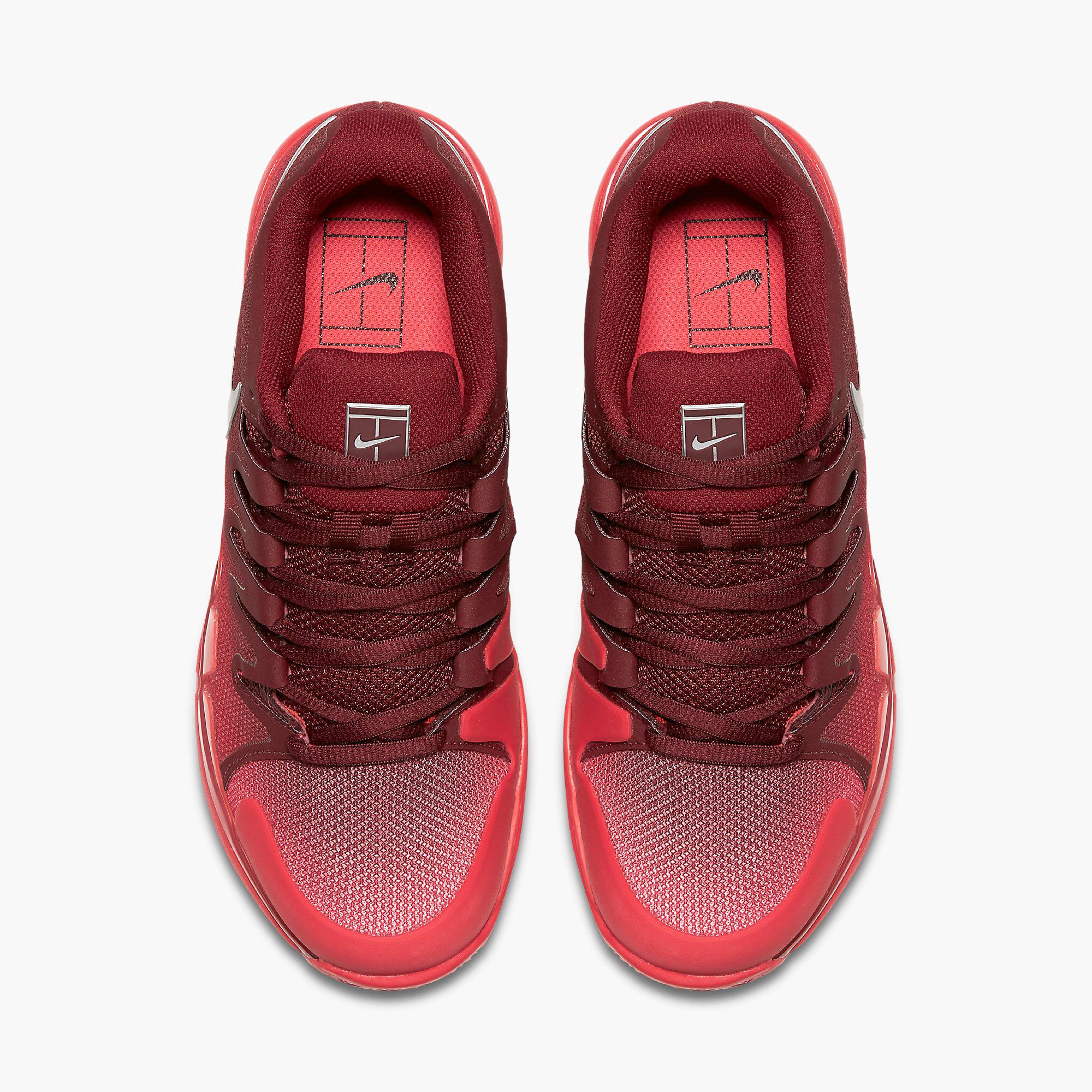 womens red tennis shoes nike
