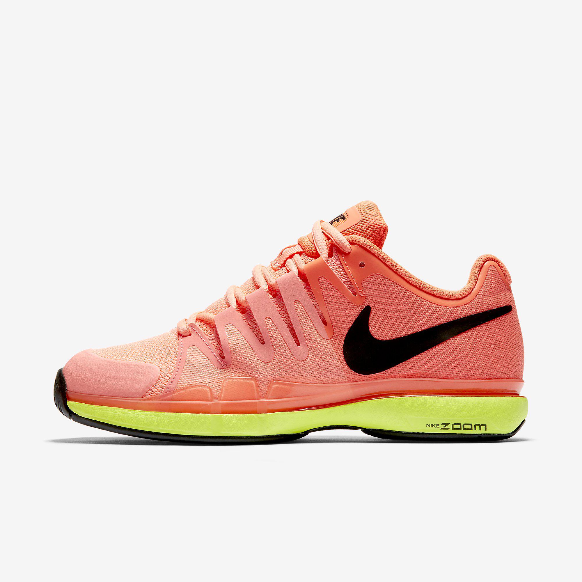 nike vapor 9.5 tennis shoes