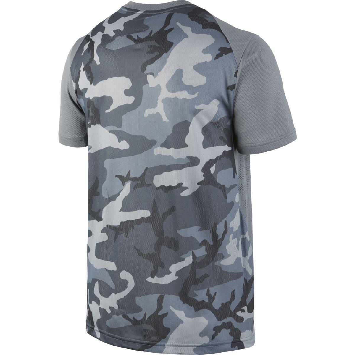 grey dri fit shirt