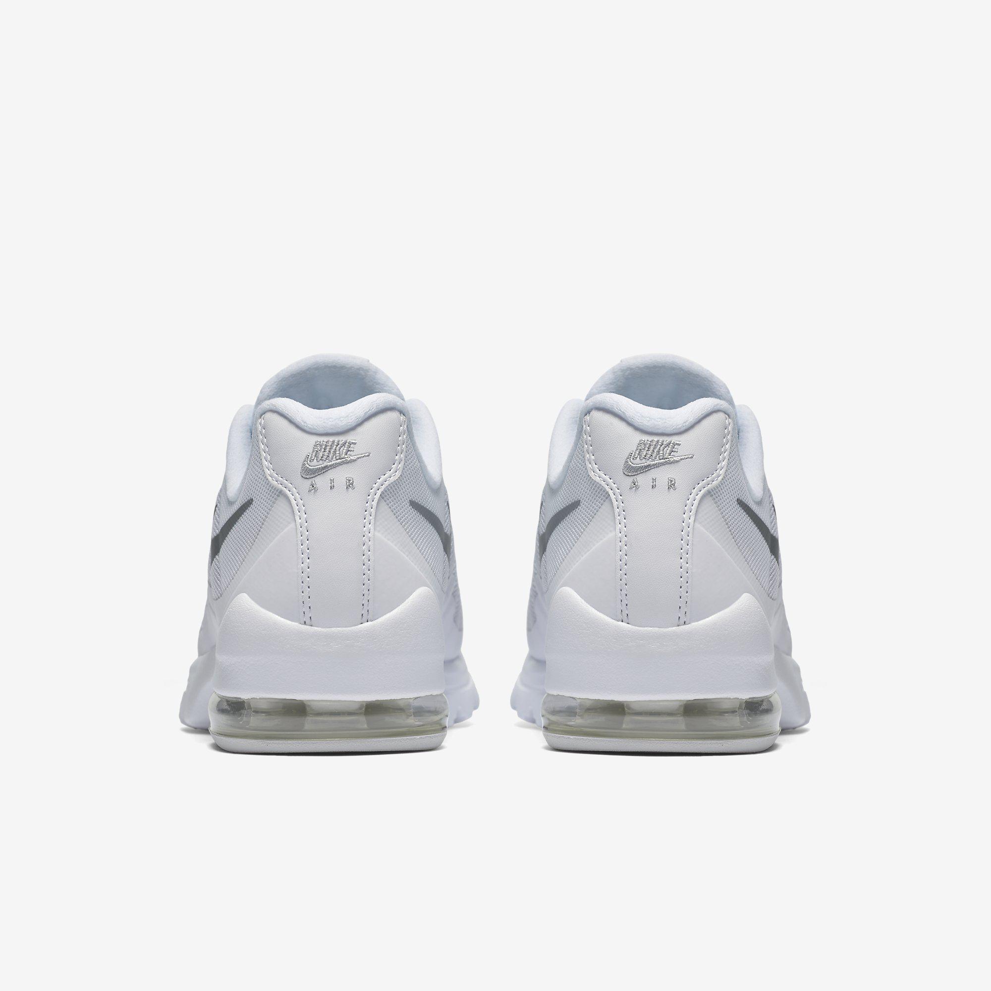 nike invigor white