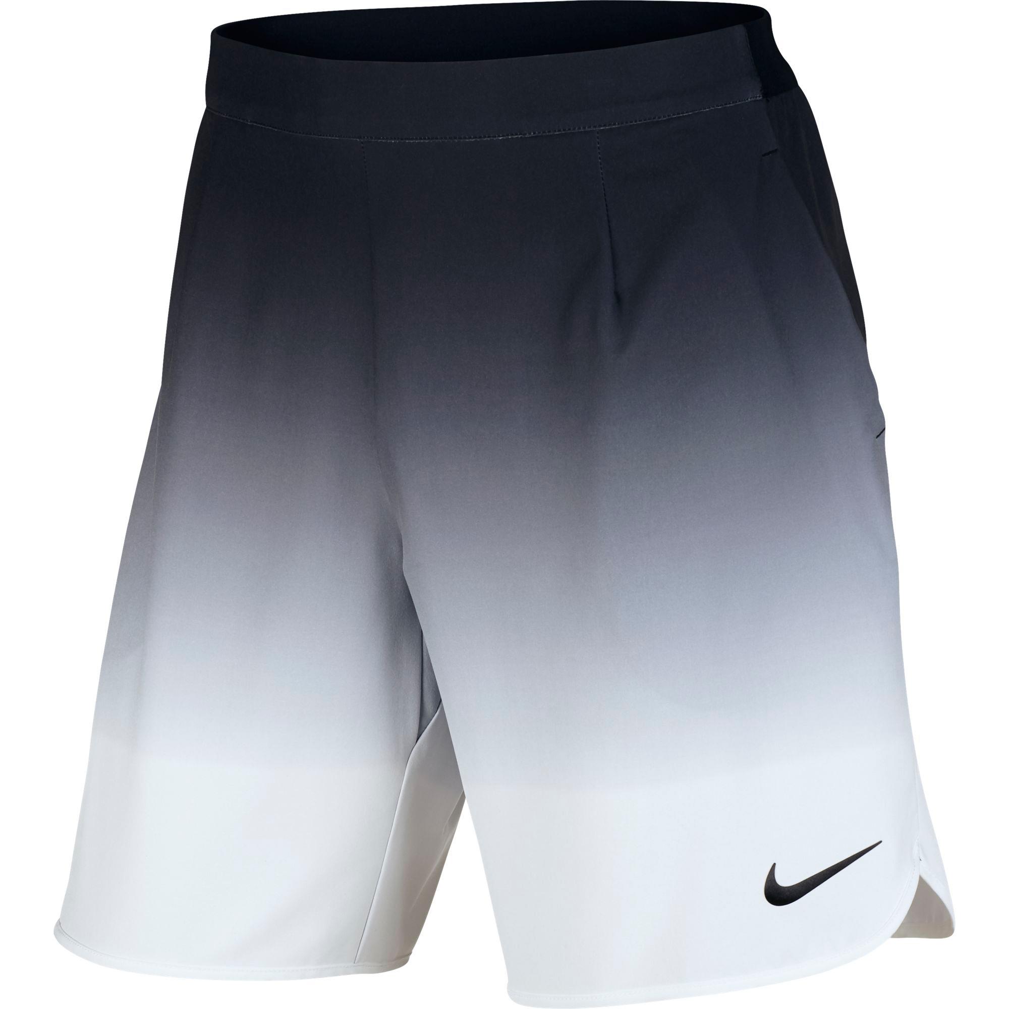 9 inch nike shorts