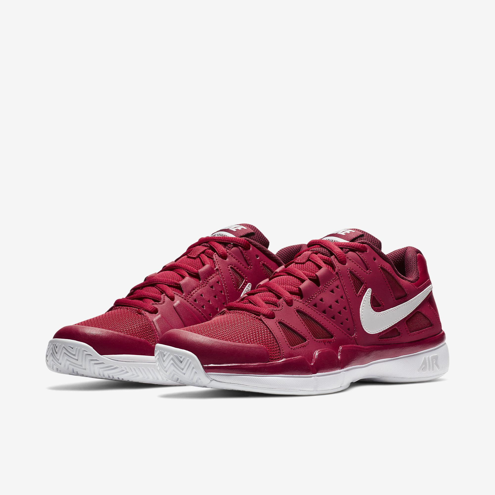 mens red nike tennis shoes
