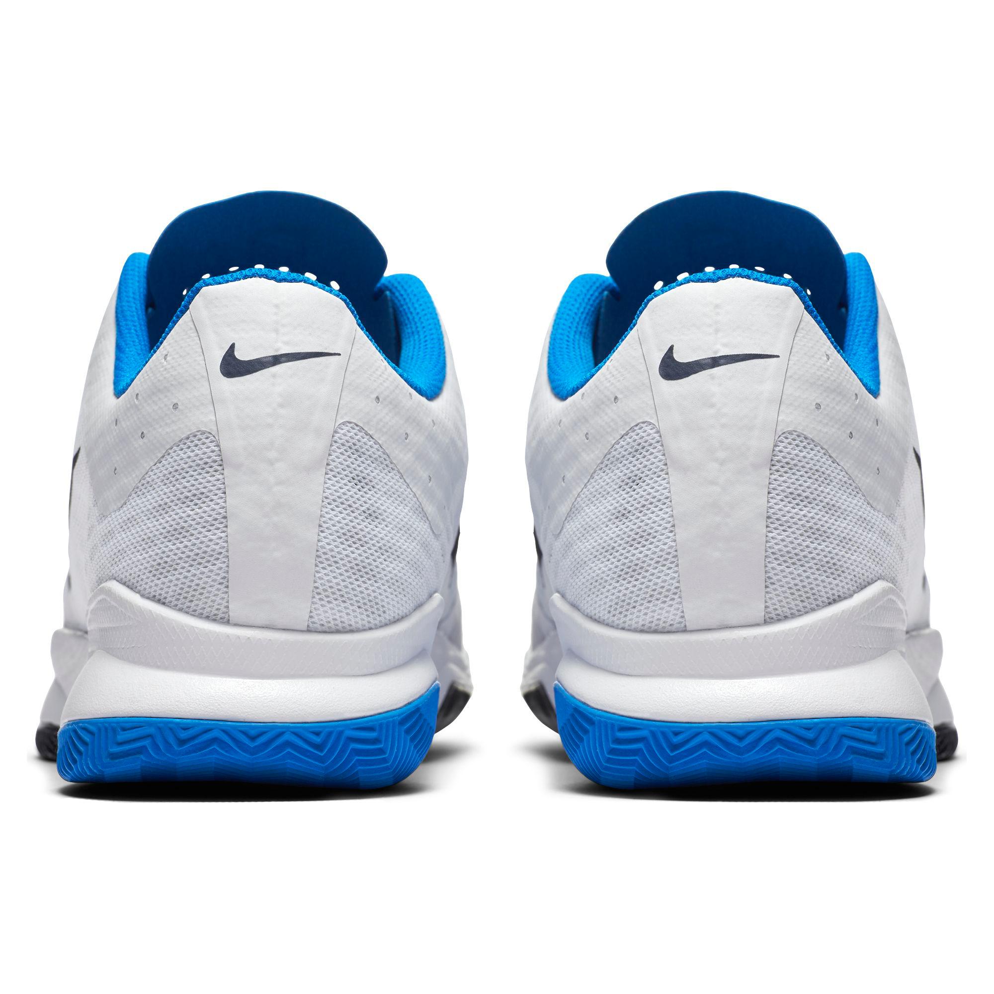 nike air zoom tennis shoes