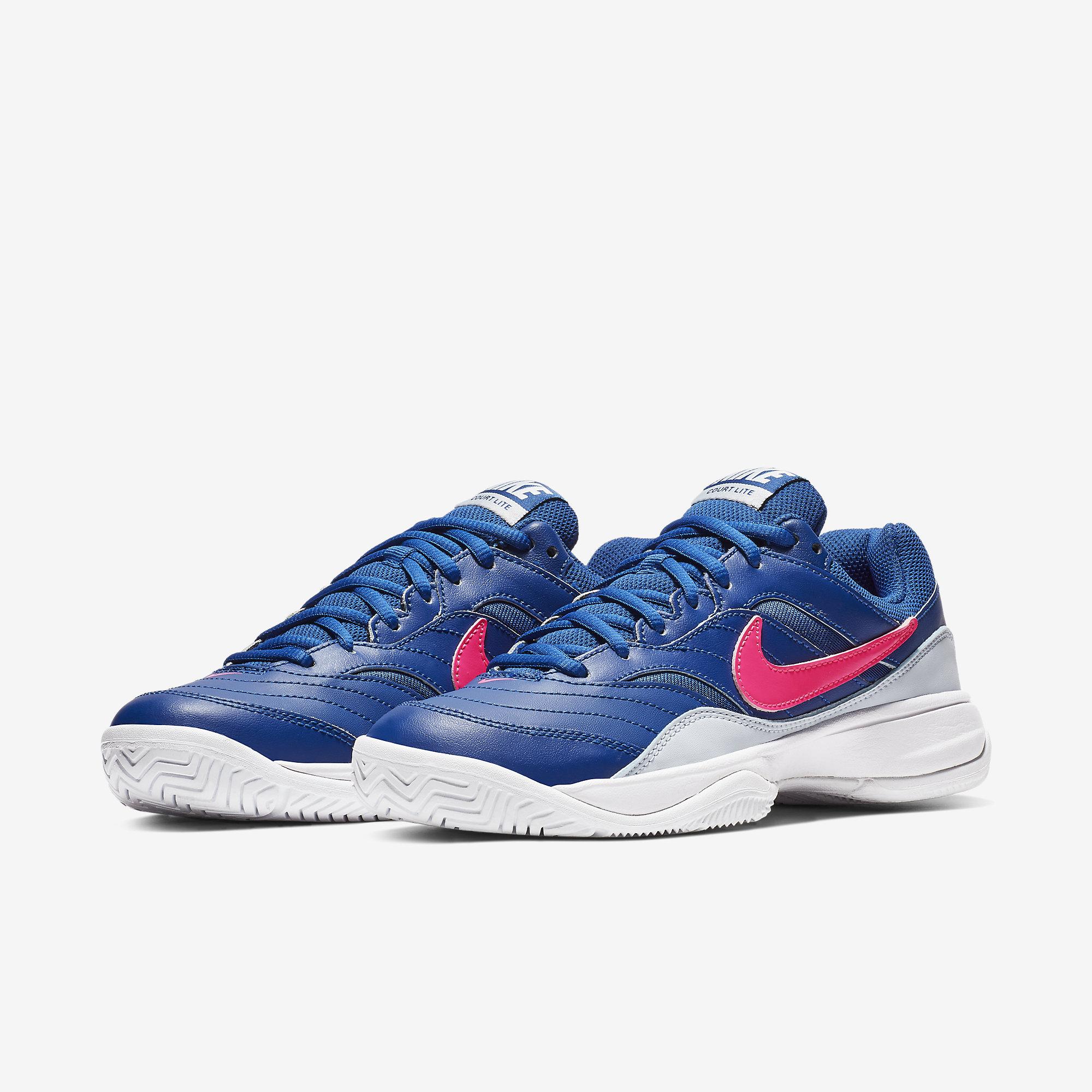 nike blue tennis shoes womens