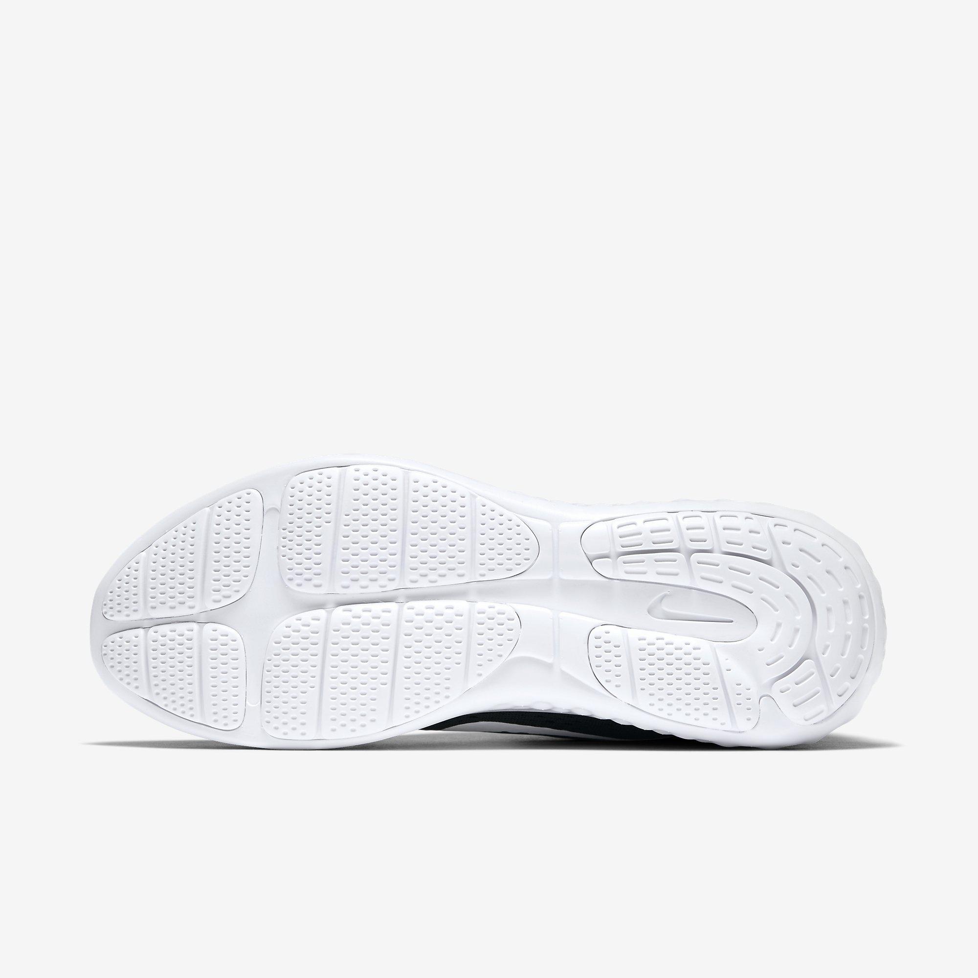 skyelux nike mens