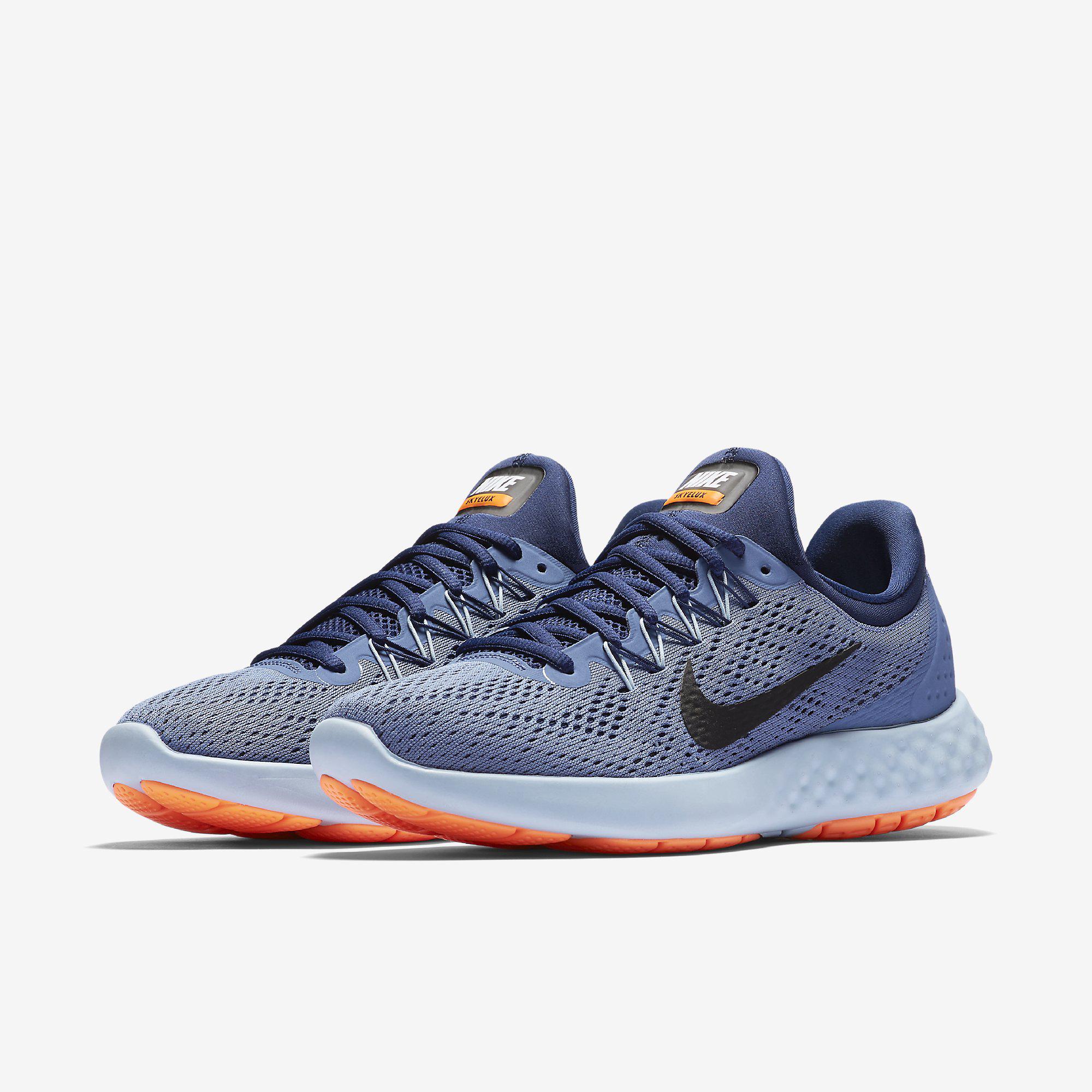 nike moon running shoes