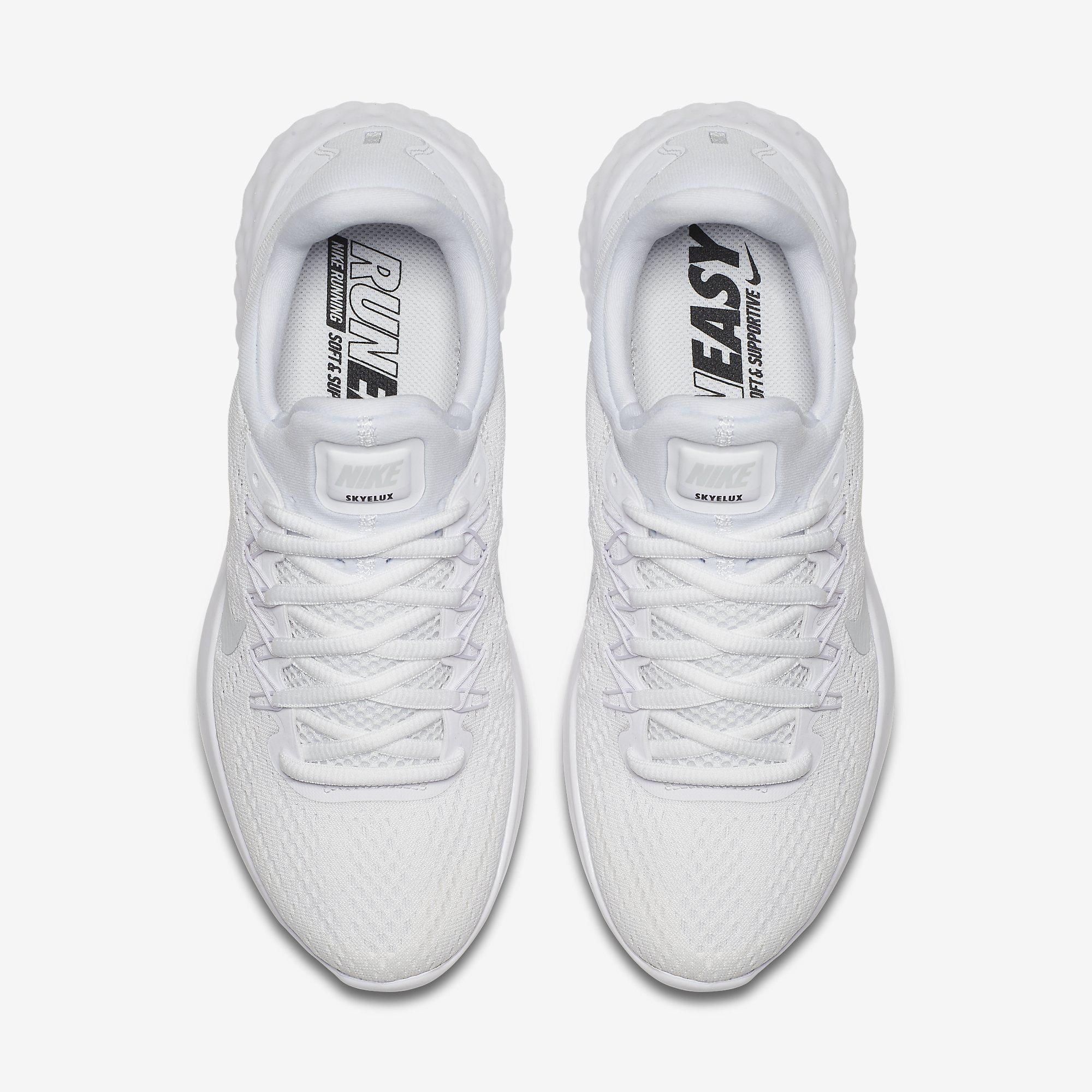 Nike Womens Lunar Skyelux Running Shoes White
