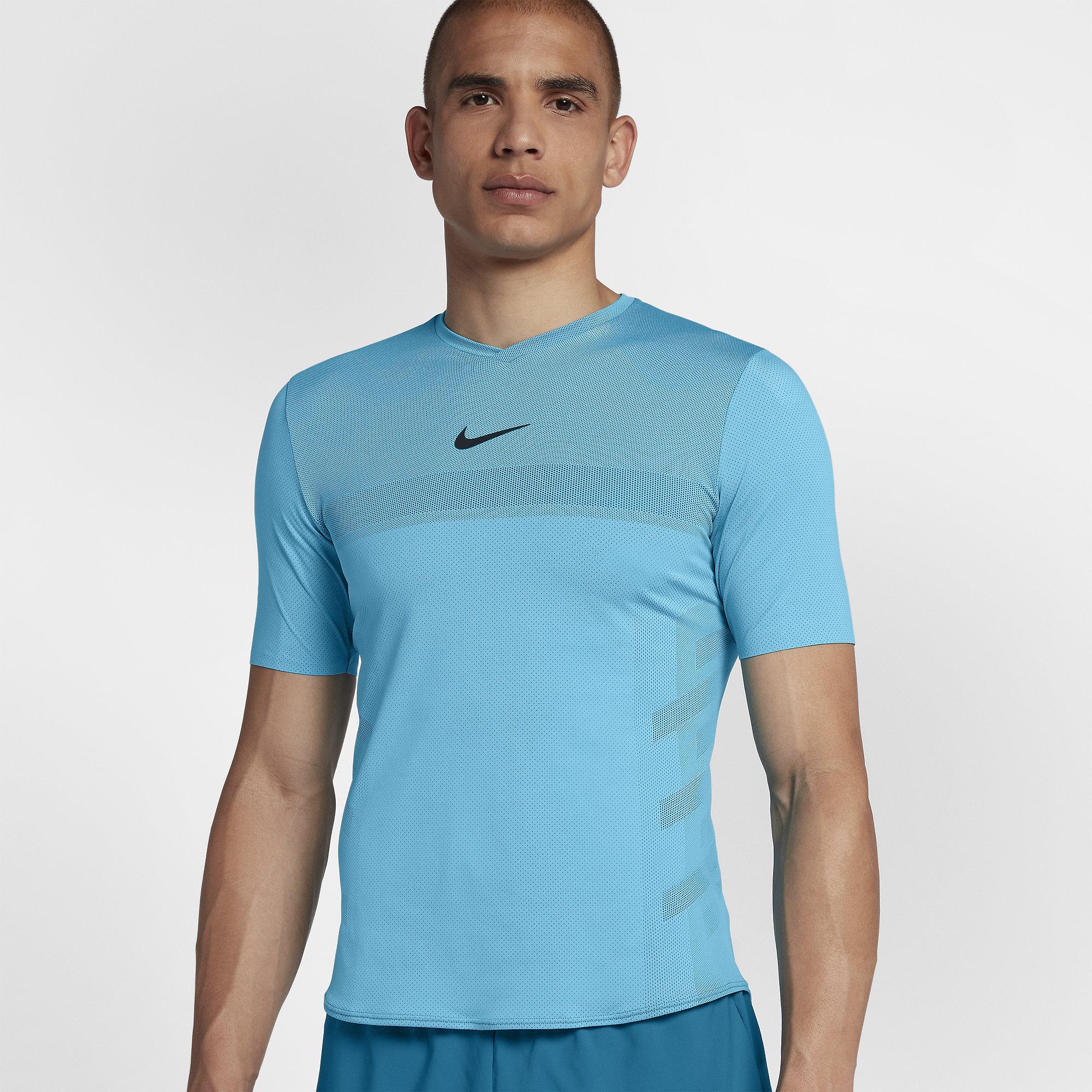 nike lagoon pulse