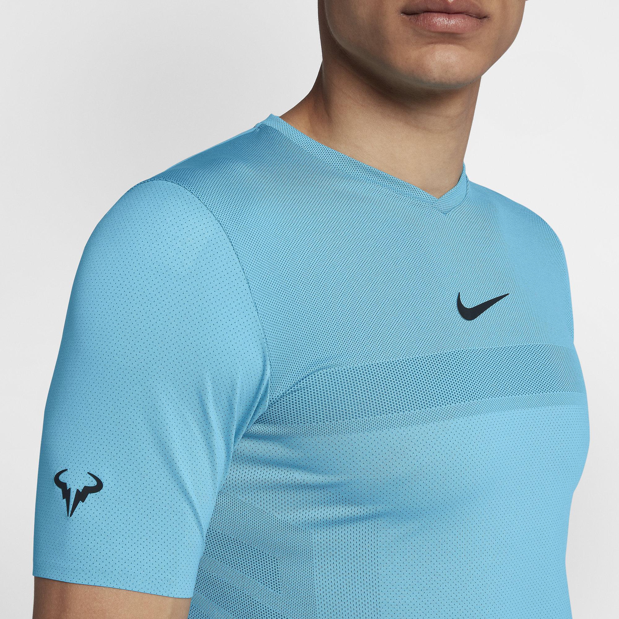 nike lagoon pulse
