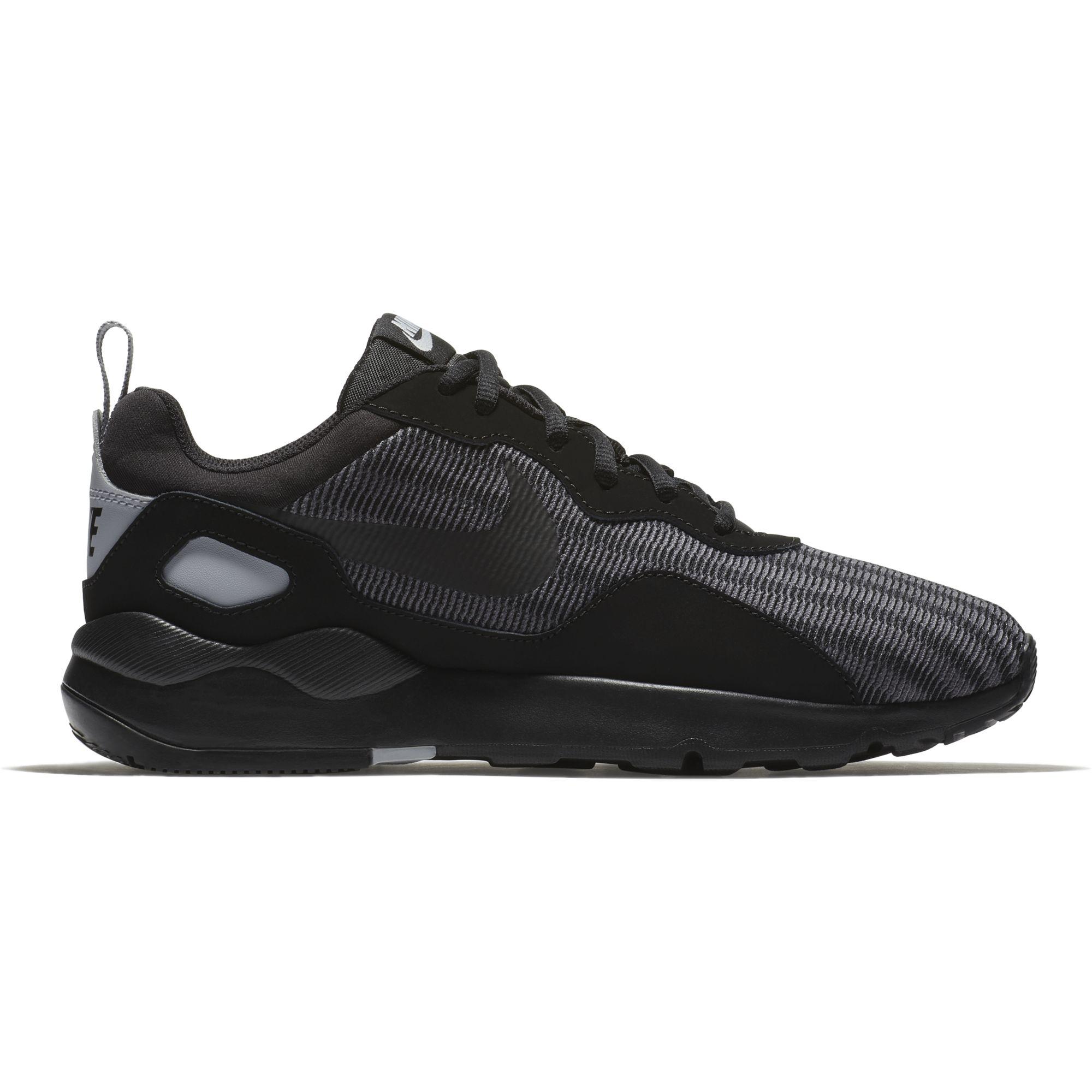 nike black womens runners