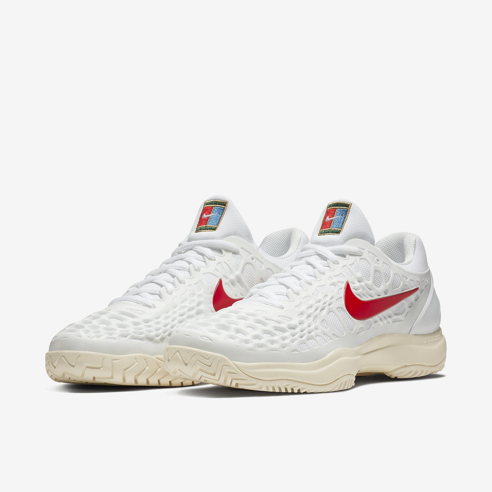 new tennis nike