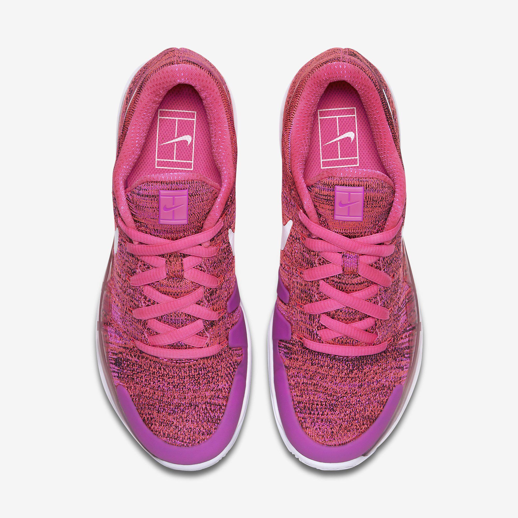 nike tennis shoes women pink