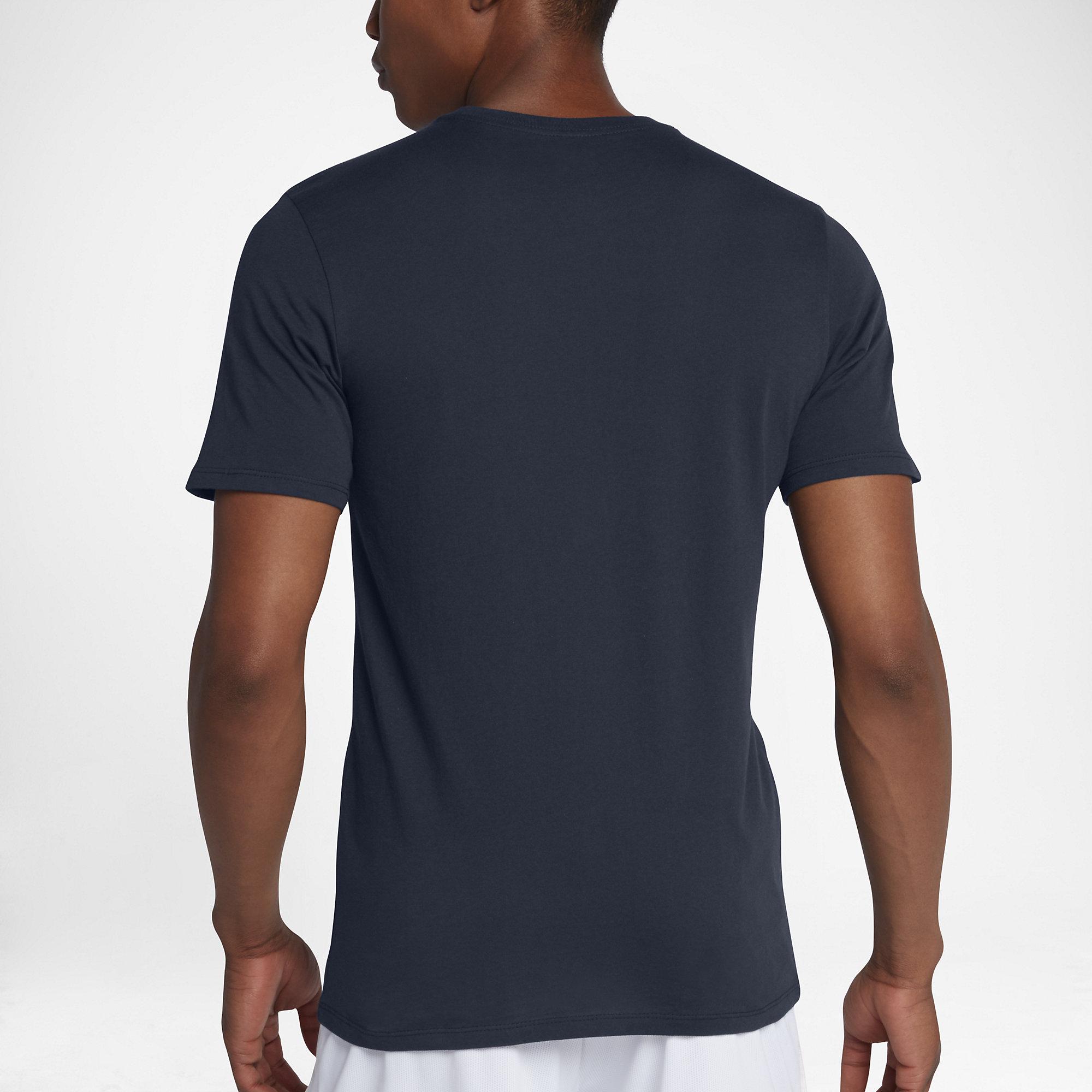 Nike Mens Heritage Pocket T-Shirt - Obsidian - Tennisnuts.com