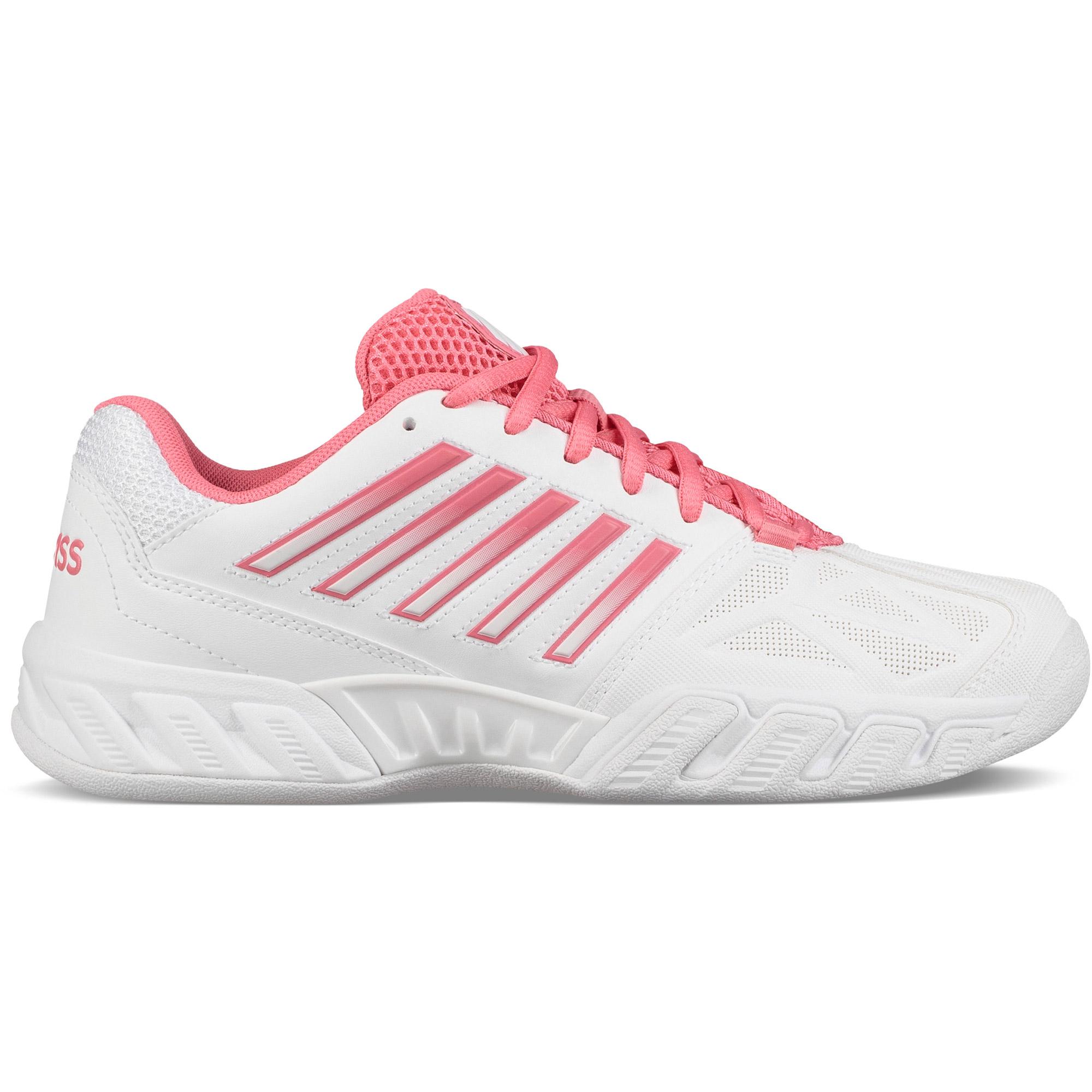 light pink tennis shoes