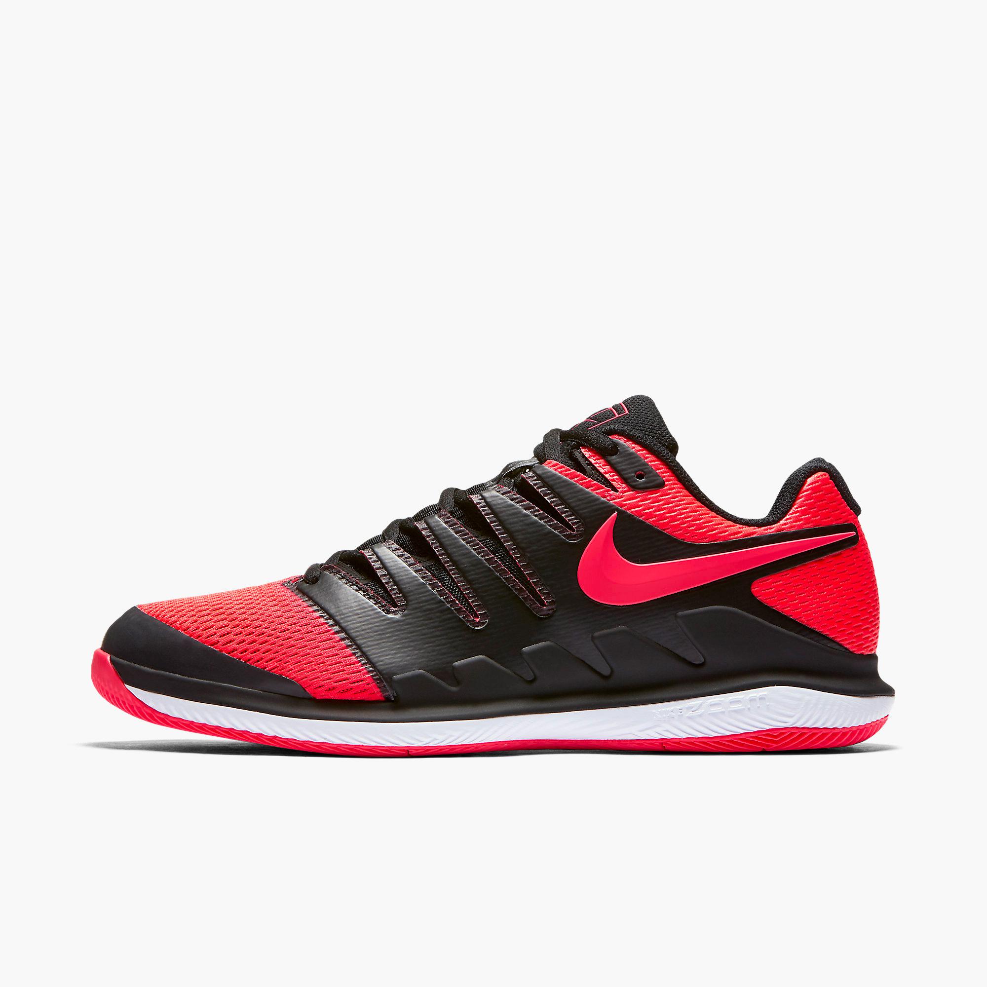 red and black nike tennis shoes