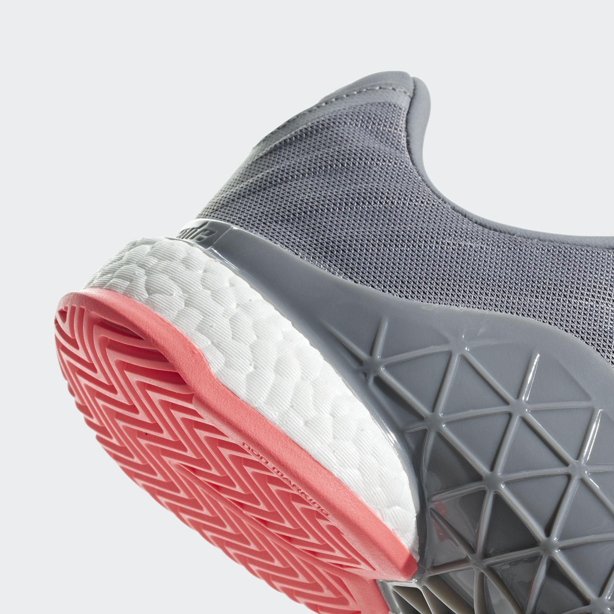 barricade 2018 boost black/scarlet men's shoes
