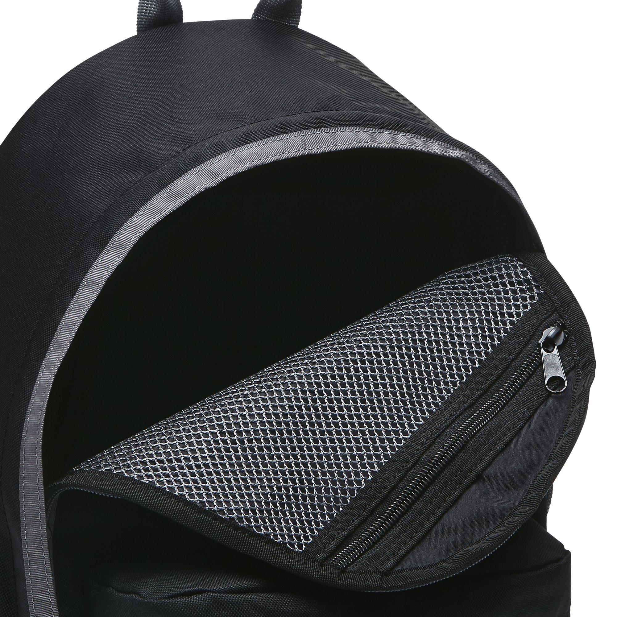 nike kids halfday backpack