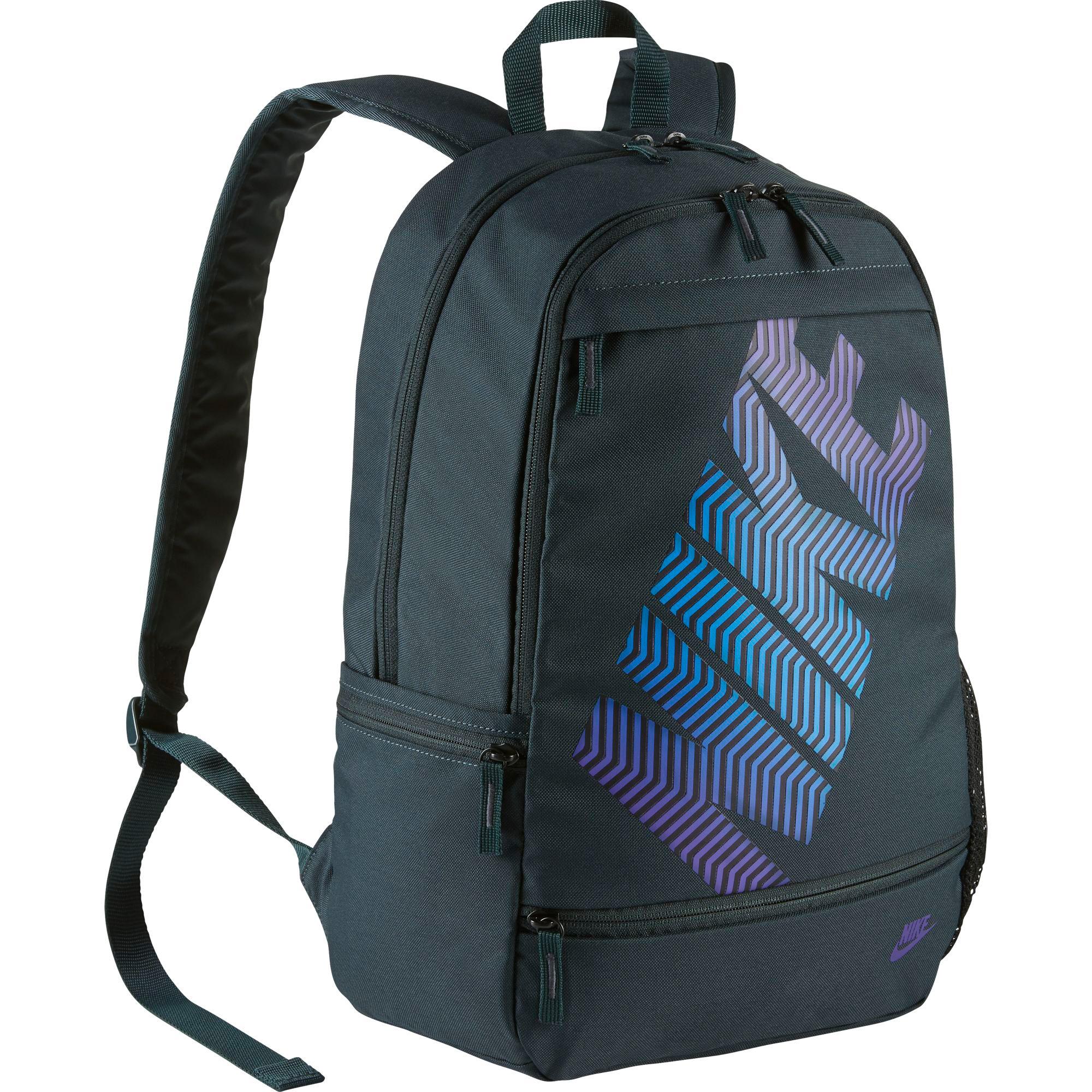 dark blue nike backpack