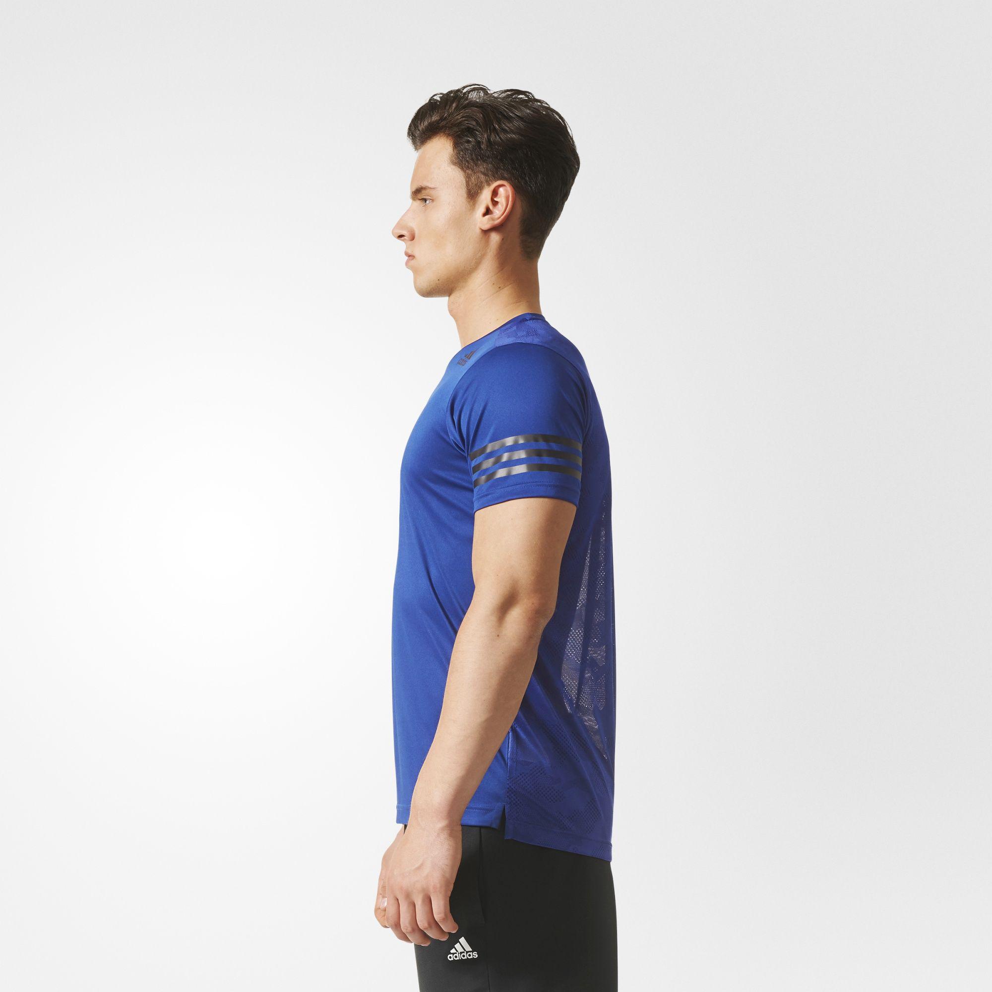 Адидас поет песню. Adidas FREELIFT Climacool Graphics 1 short Sleeve мужская футболка с коротким рукавом.