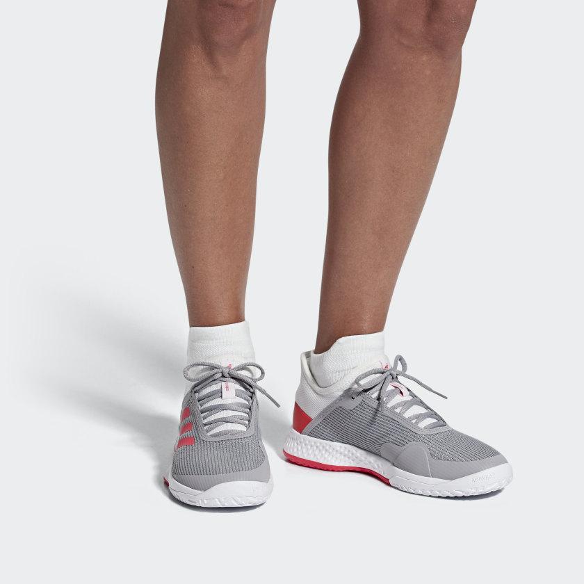adidas women's adizero club tennis shoes