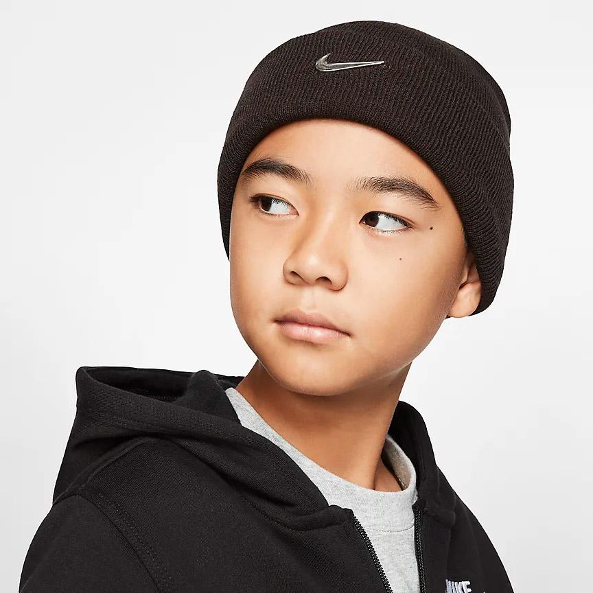 Nike Kids Beanie - Black/Metallic Silver - Tennisnuts.com