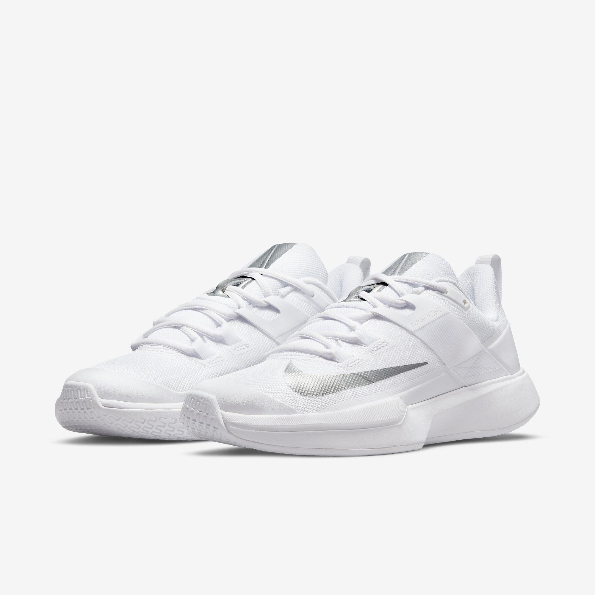 Nike Womens Vapor Lite Tennis Shoes - White/Silver - Tennisnuts.com