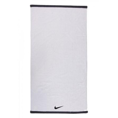 Nike Fundamental Medium Towel - White - Tennisnuts.com