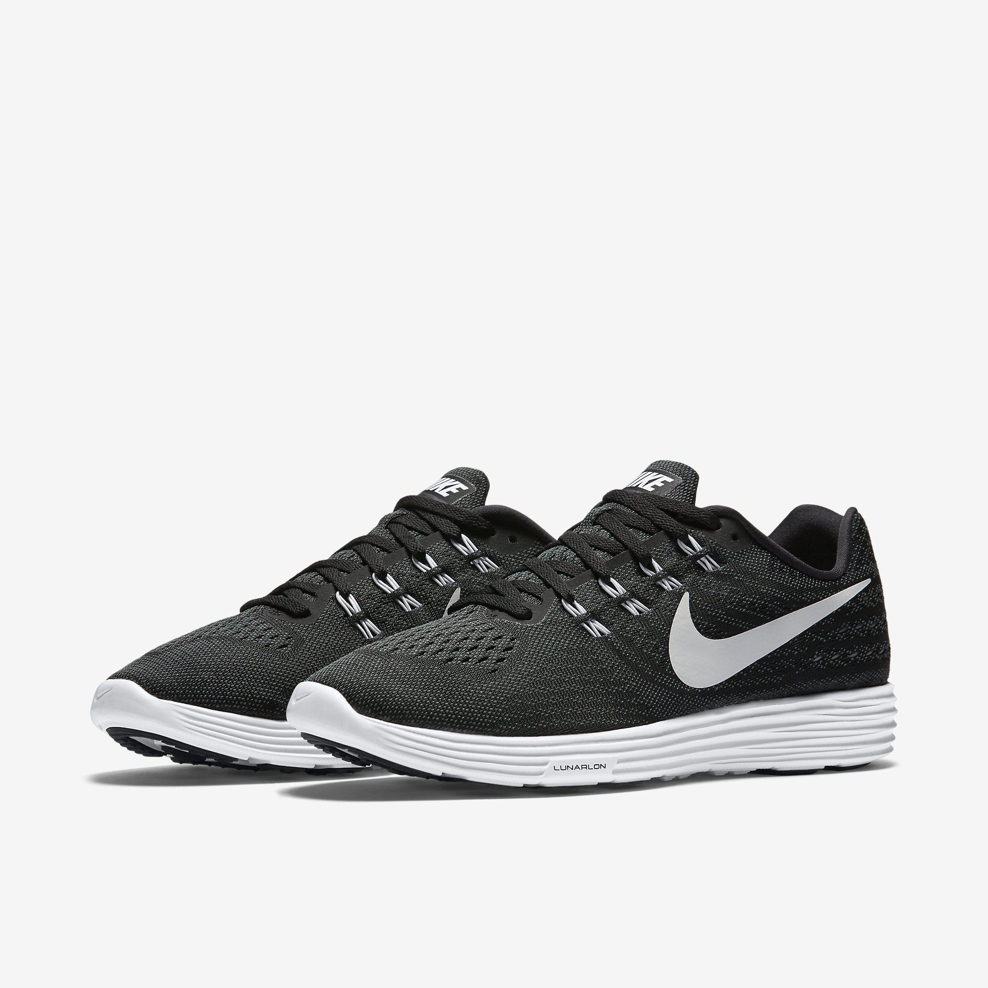 nike lunartempo 2