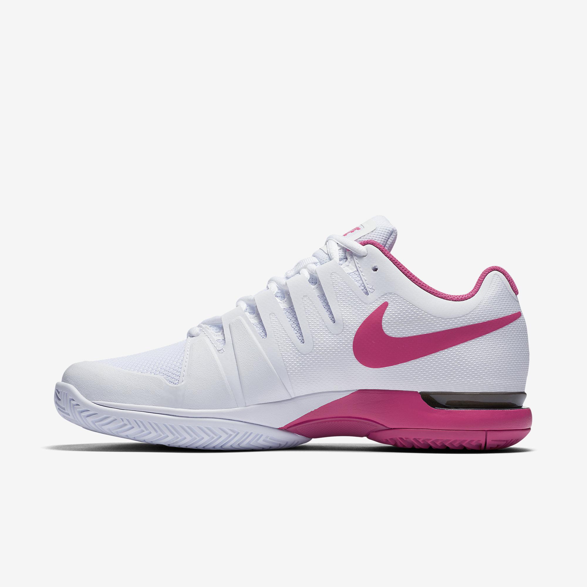nike mens pink tennis shoes