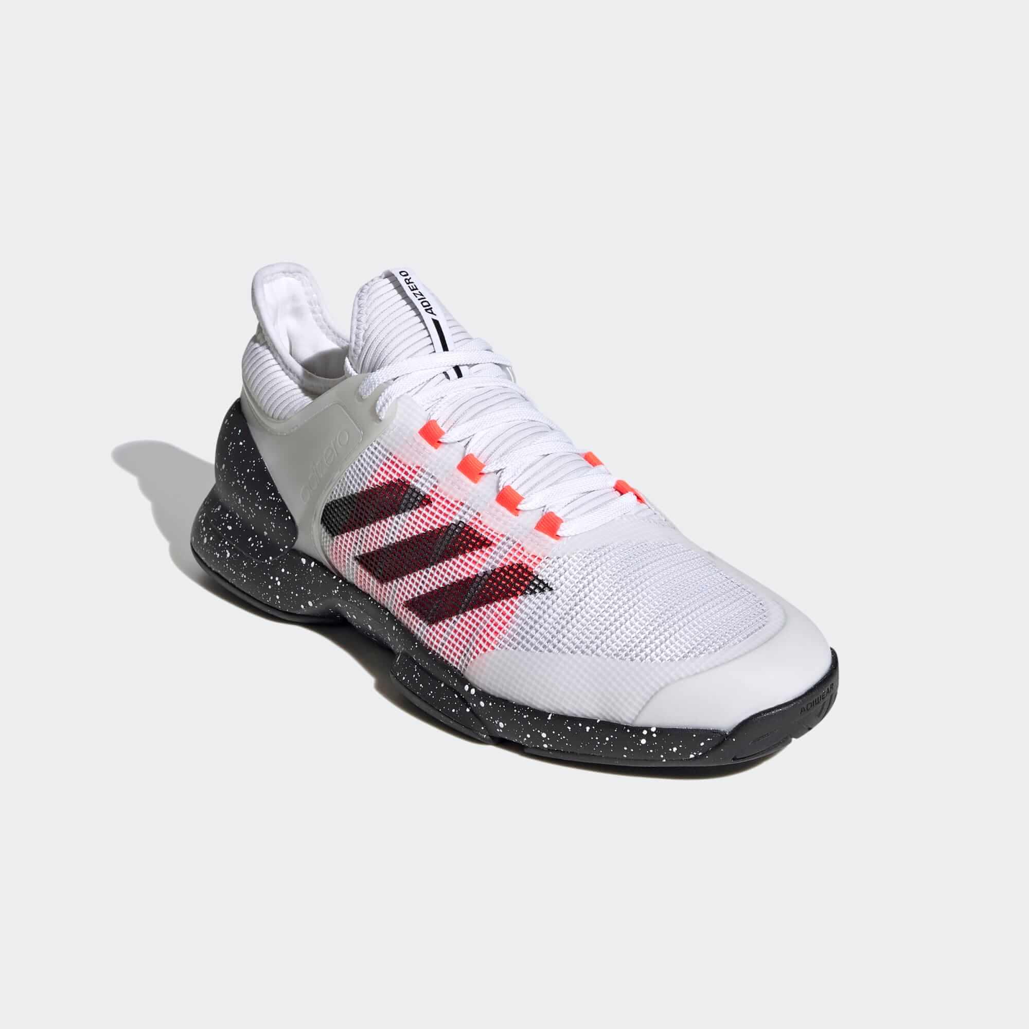 ubersonic tennis shoes