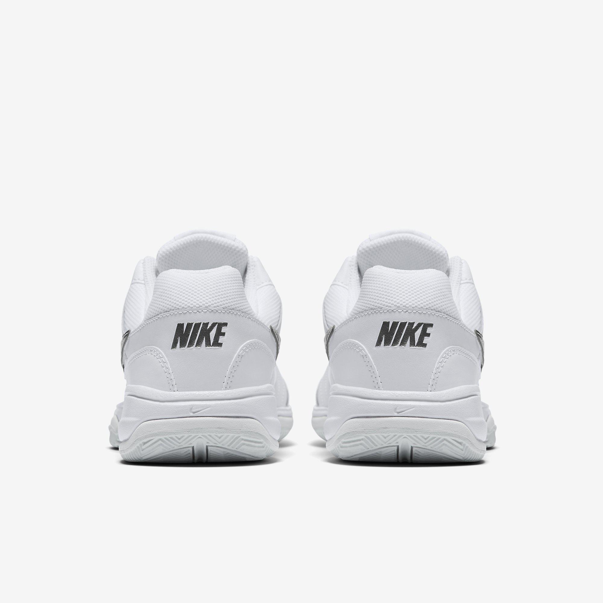nike tennis shoes women gray