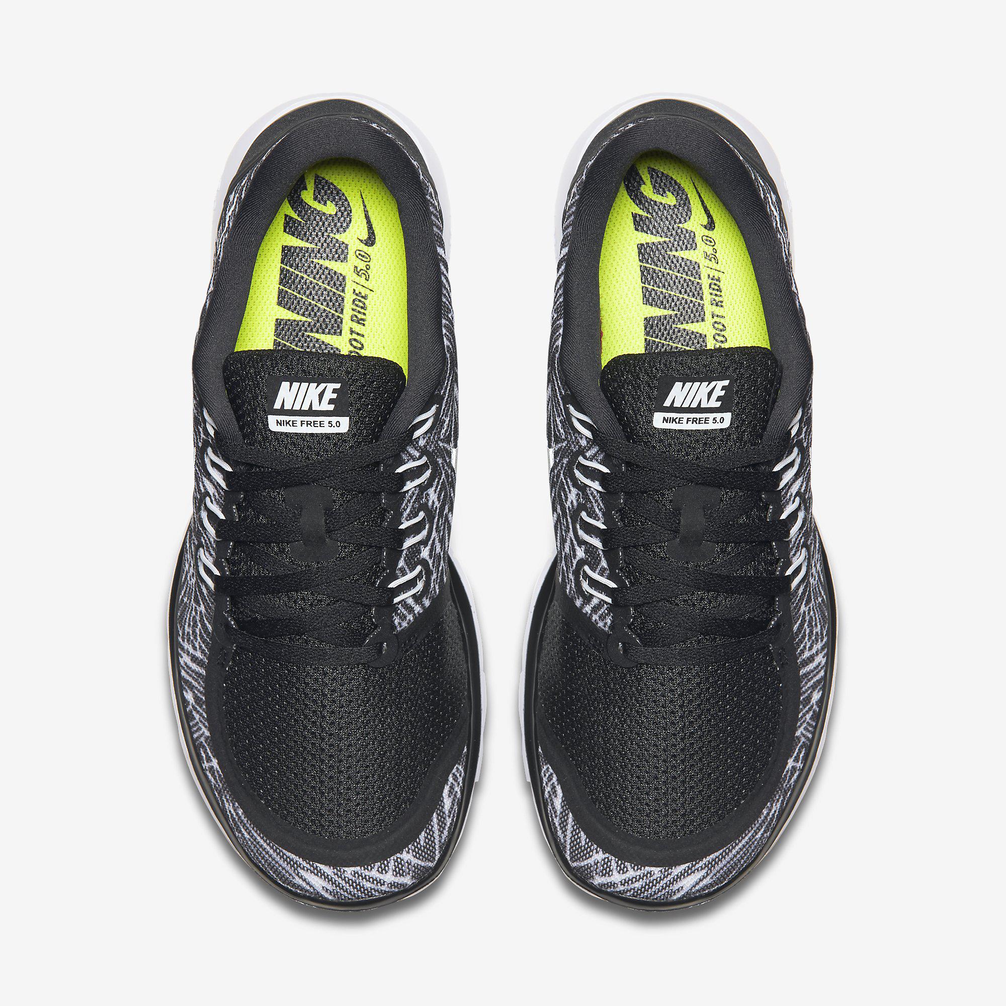 Nike Womens Free 5.0 Print Running Shoes - Black/White - Tennisnuts.com