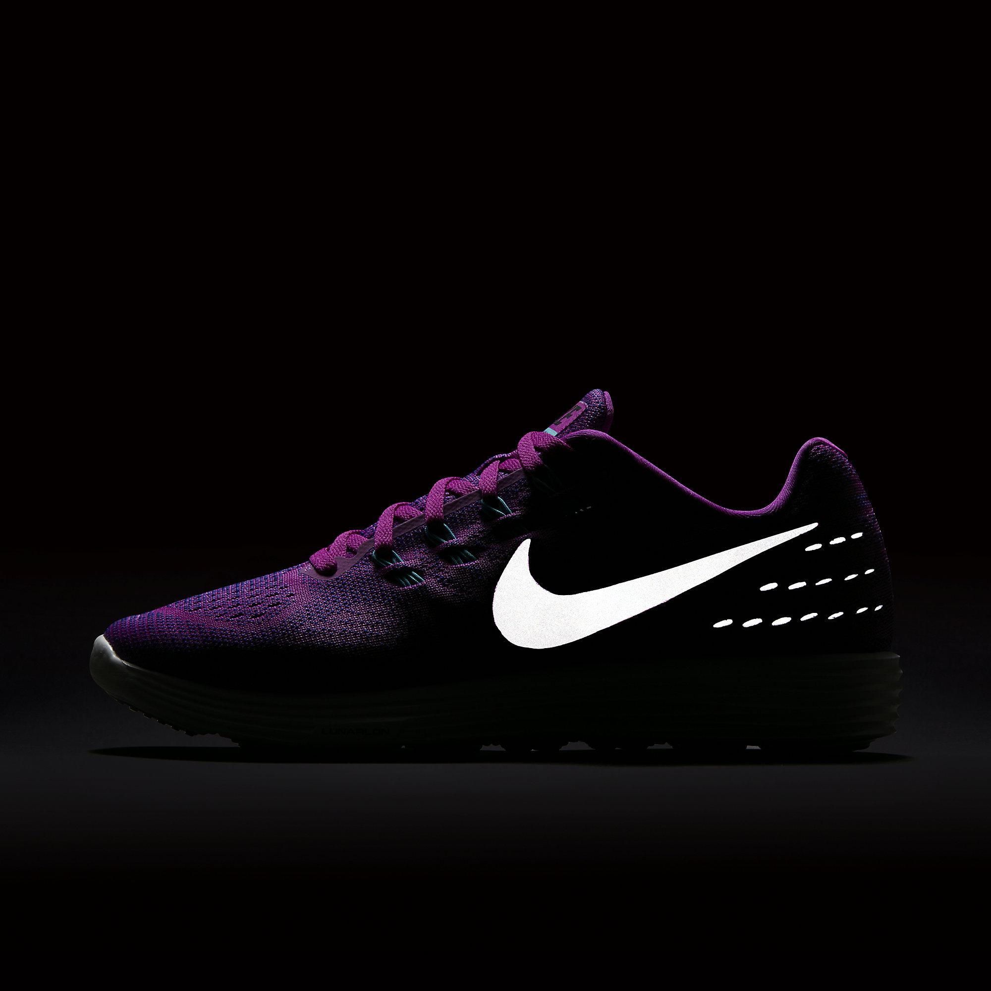 nike lunartempo 2