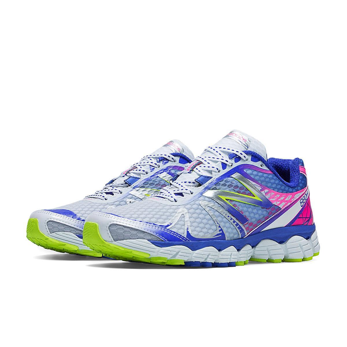 vorm Voorkomen leerboek New Balance W880v4 Womens (B) Running Shoes - Silver/Blue - Tennisnuts.com