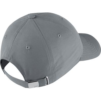 Nike Metal Swoosh Sportswear Cap - Cool Grey/Silver - main image