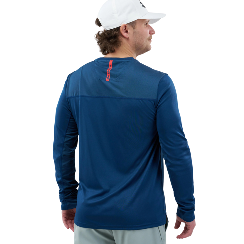 Selkirk Men's Essential Sports Wik Performance Long SleeveTee- Black - main image